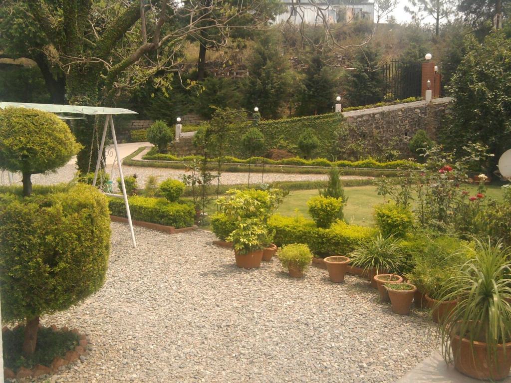 Sapphire Inn Bhīm Tāl 外观 照片